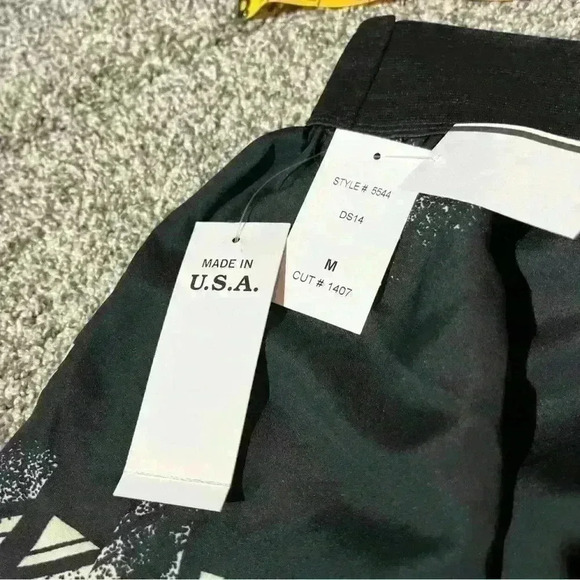 NWT Luna Tiks Skirt - Women’s / Junior’s Size Medium - Made In The USA - Picture 6 of 8